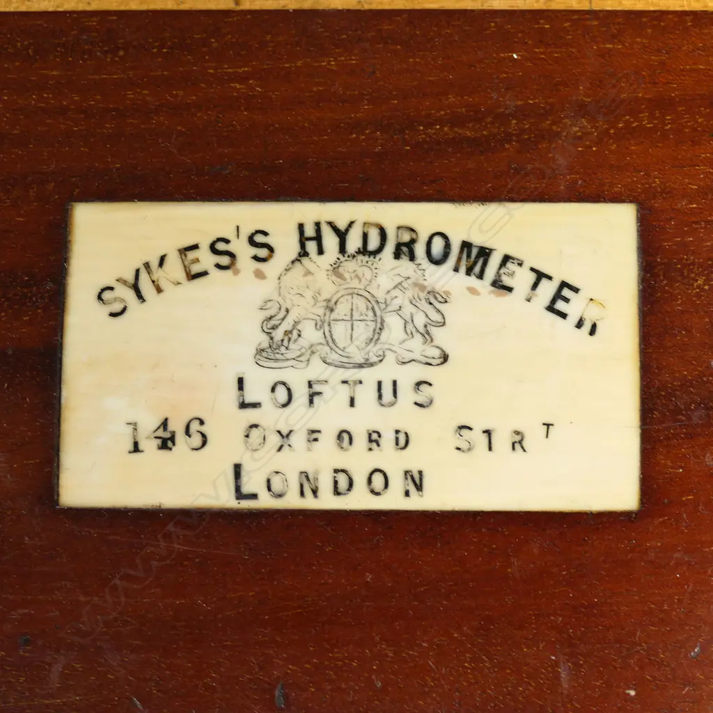 A Victorian brass Sykes hydrometer, Image 1++
