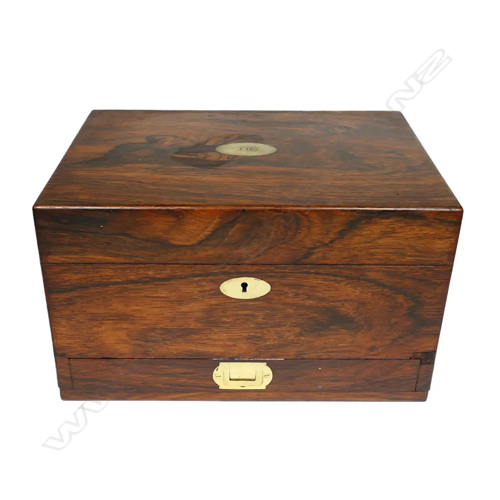 A quality Victorian rosewood travelling vanity and jewel case, Image 1++