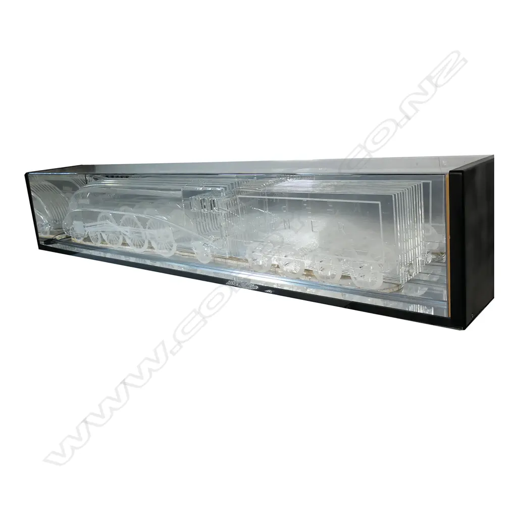 A large acrylic model of 4468 Mallard train, Image 1++
