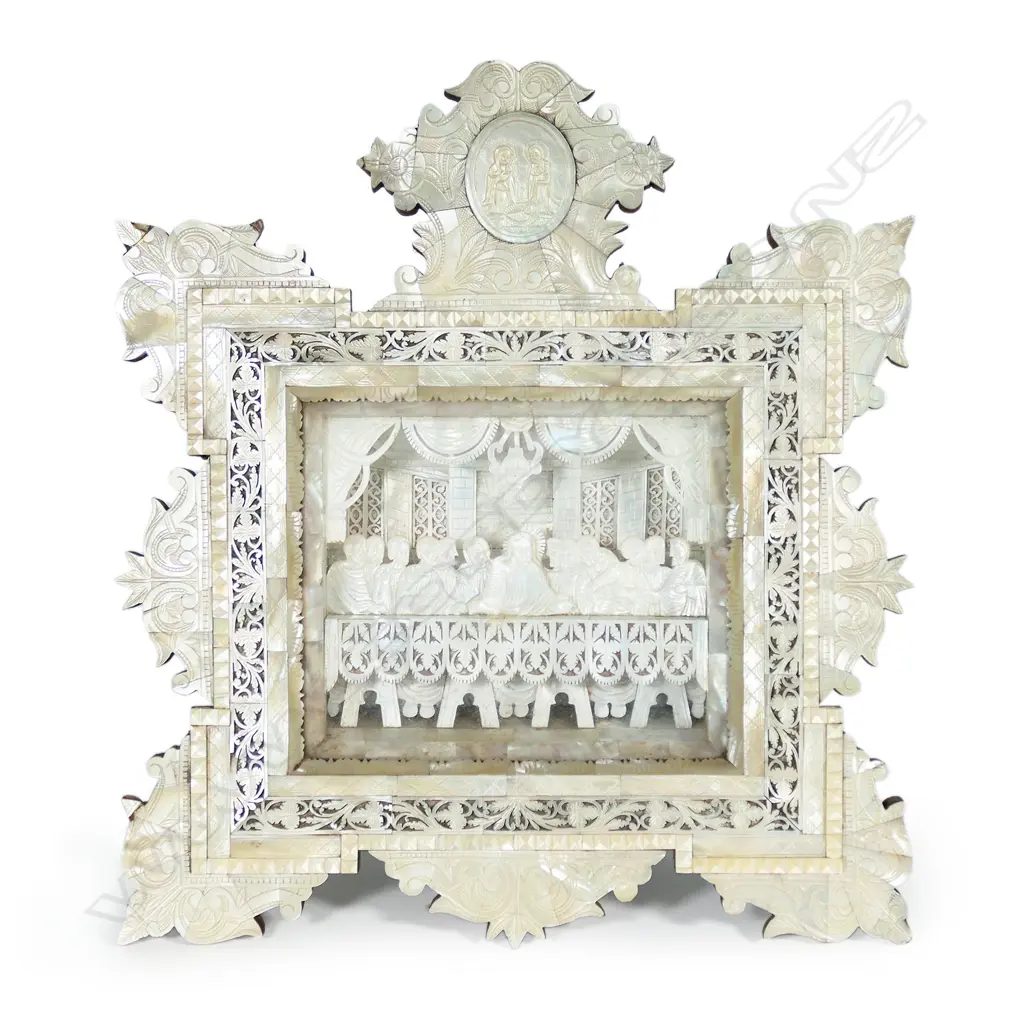 A 19thC European finely worked mother of pearl Last Supper artwork, Image 1++