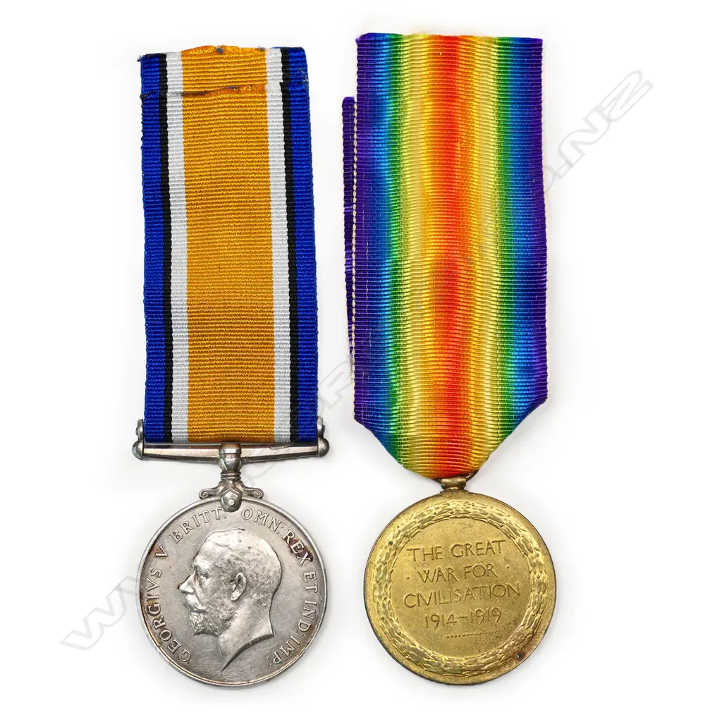 A pair of WWI NZEF medals, Image 1++