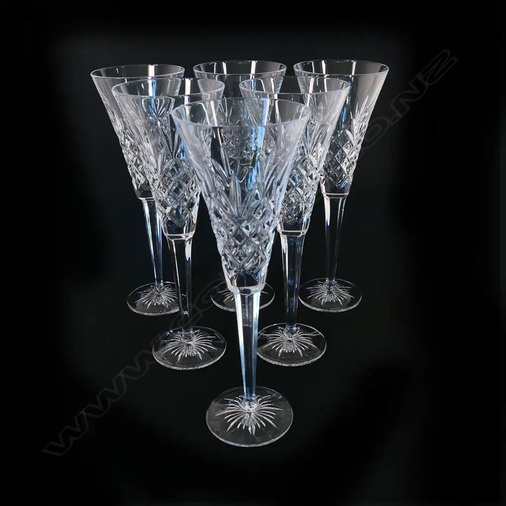 A set of six Waterford crystal toasting champagne flutes, Image 1++