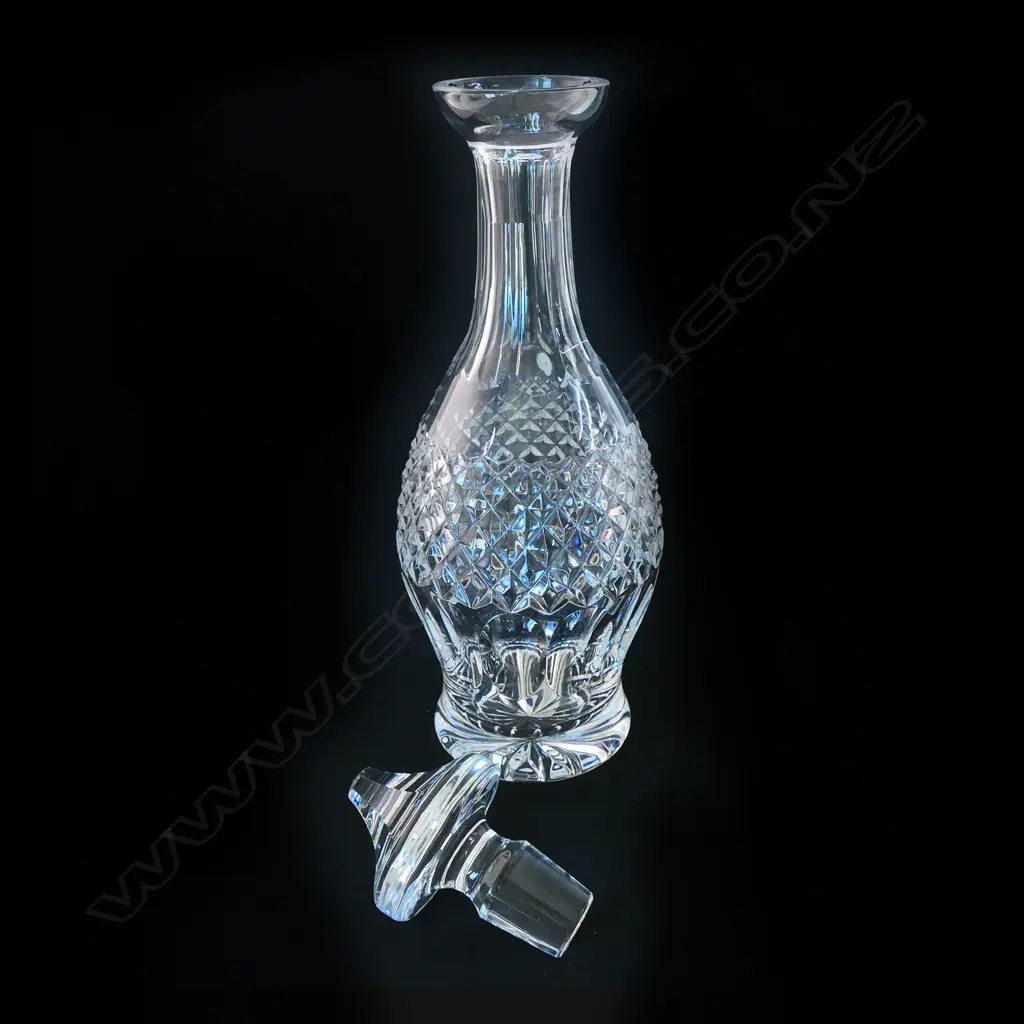 A Waterford crystal decanter, Image 1++