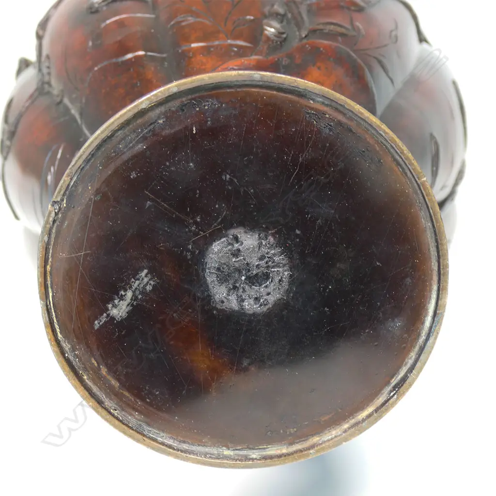 A large Japanese Meiji bronze vase, Image 1++