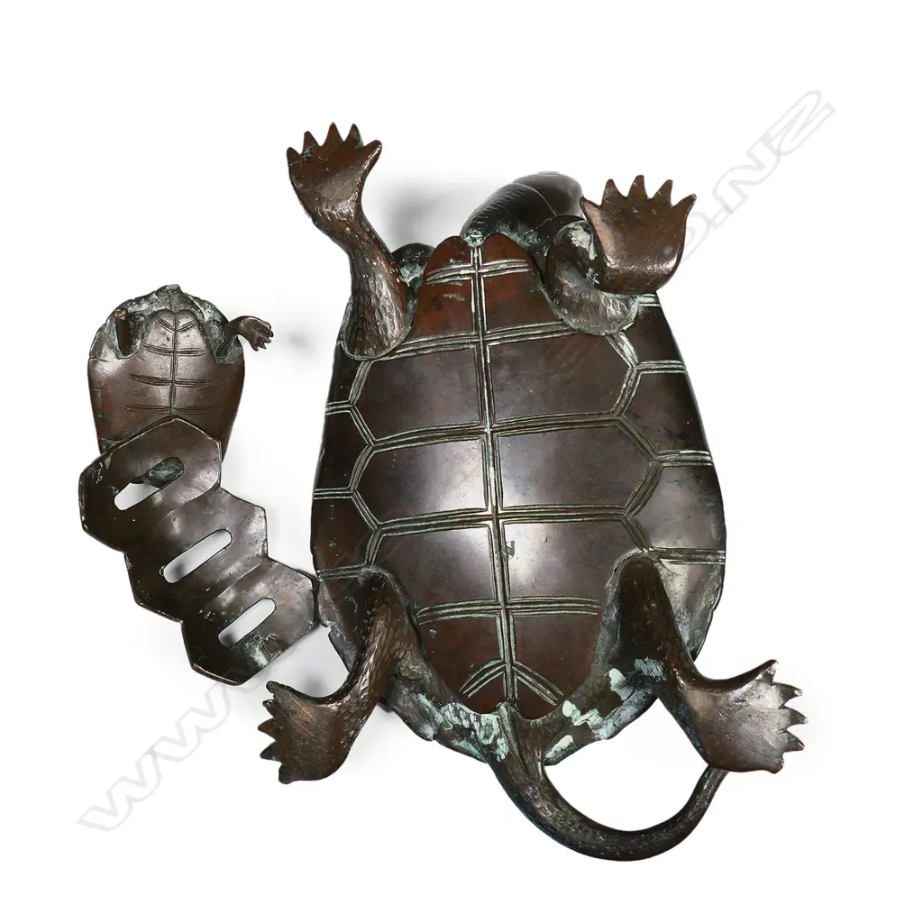 A Meiji period Japanese bronze tortoise potpourri, Image 1++