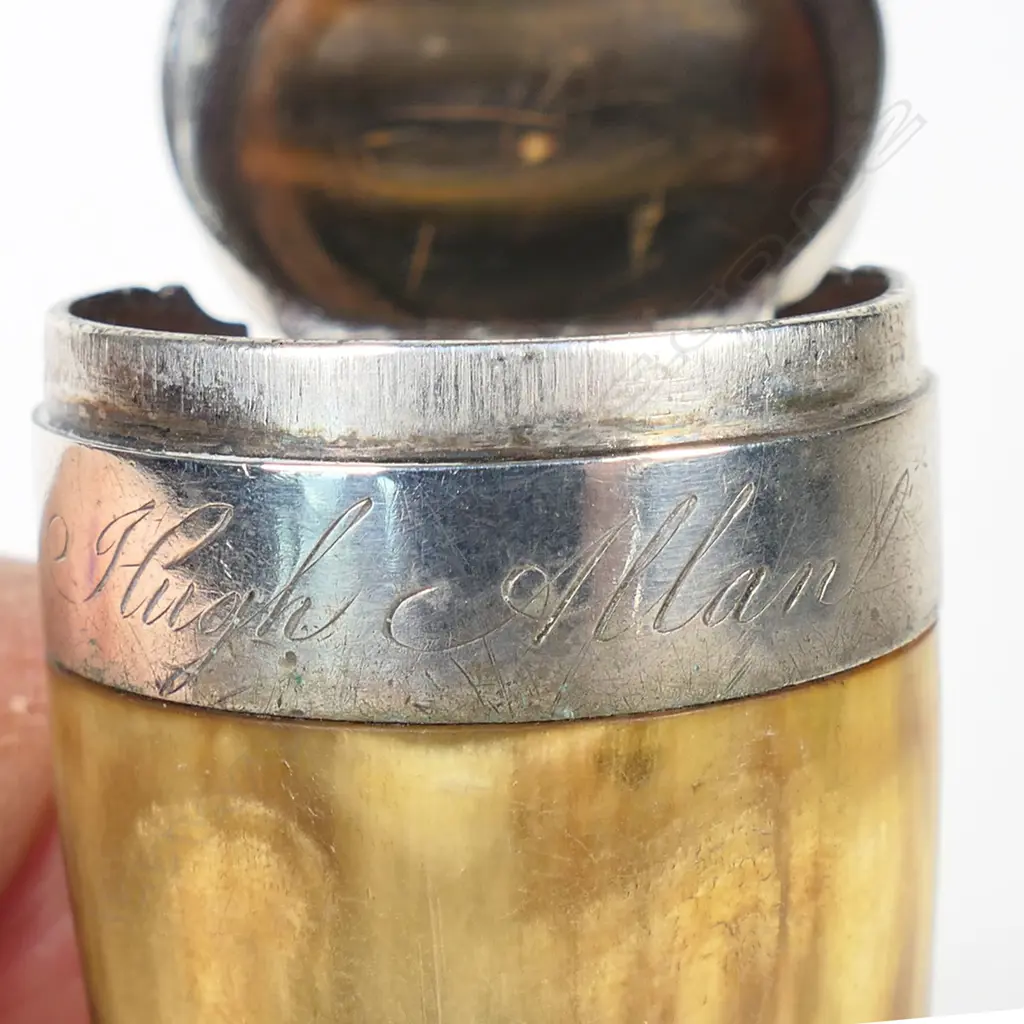 A Georgian silver and horn snuff mull, Image 1++