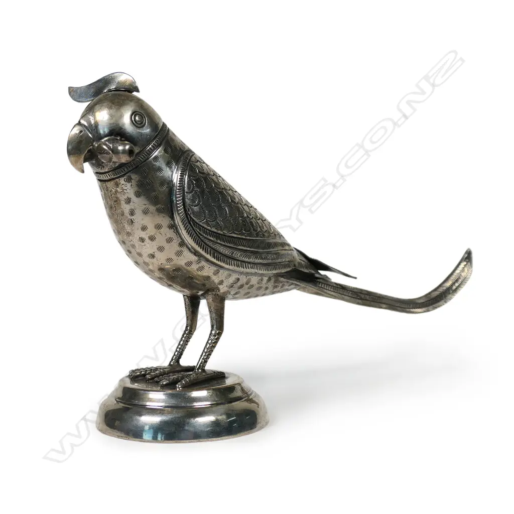 An early 20thC silver parrot figural scent bottle / perfume dispenser, Image 1++