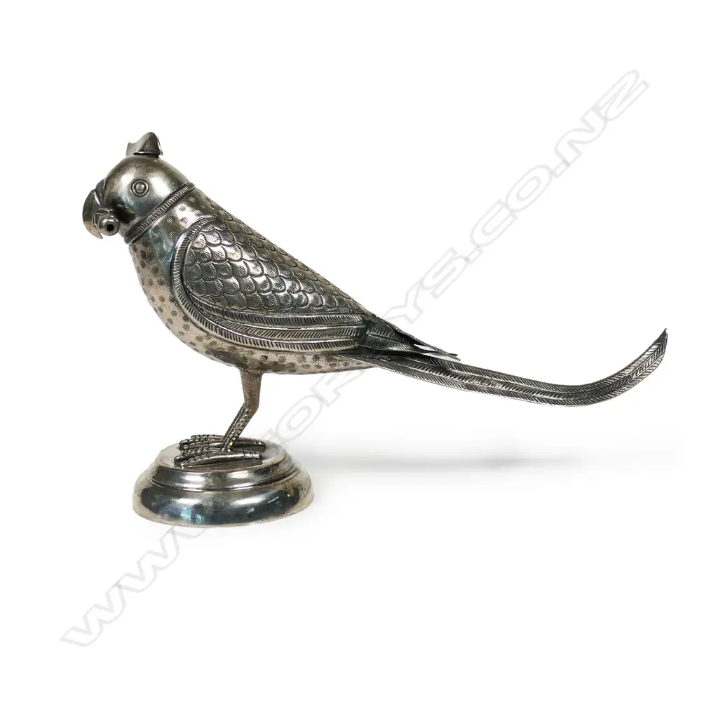 An early 20thC silver parrot figural scent bottle / perfume dispenser, Image 1++