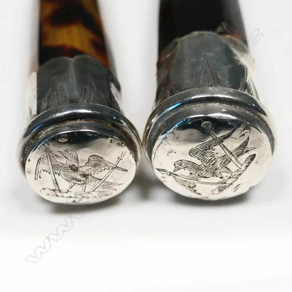 A pair of George III silver and tortoiseshell handled knife and fork, Image 1++