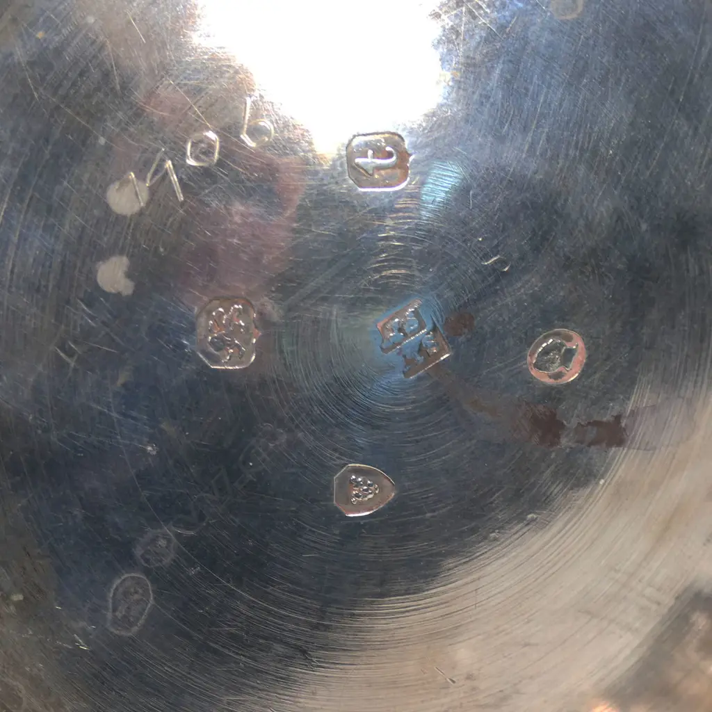 A William IV silver coffee pot, Image 1++