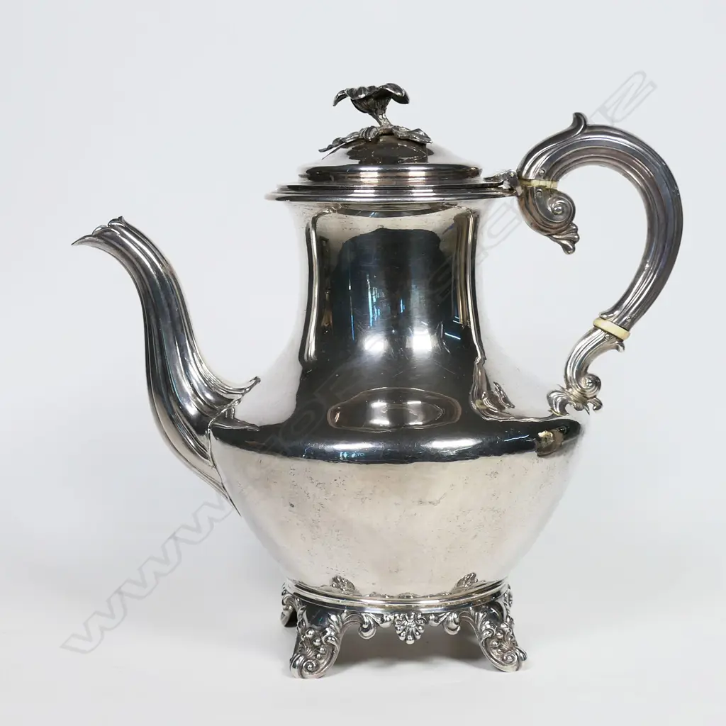 A William IV silver coffee pot, Image 1++