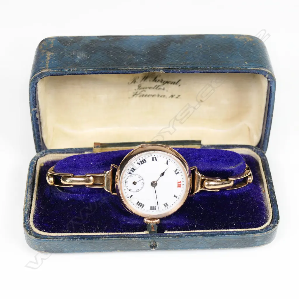 A ladies vintage 9ct rose gold Rolex wrist watch, Image 1++