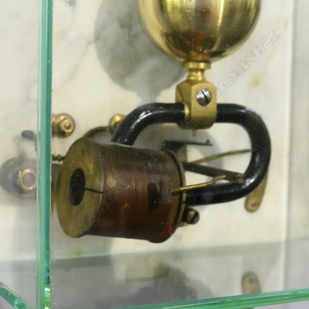 A French 1920s Brillie master clock, Image 1++