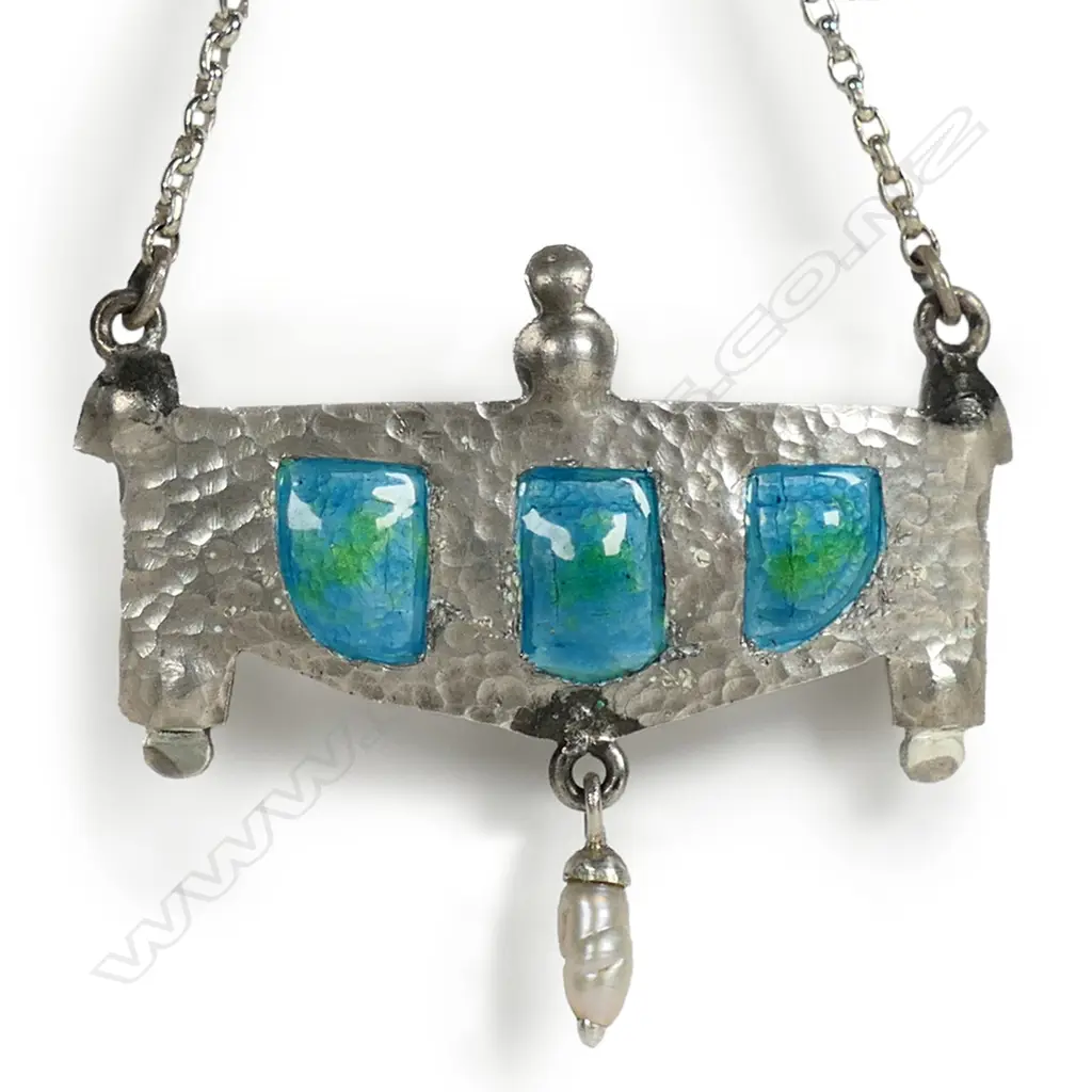 A Reuben Watts (1869-1940) N.Z. Arts & Crafts silver and enamel suspended pendant, Image 1++