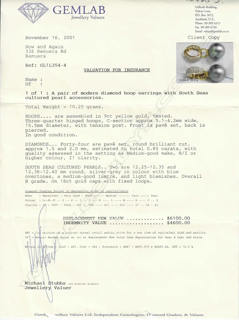 A pair of large South Seas cultured pearl gold and diamond earrings, Image 1++