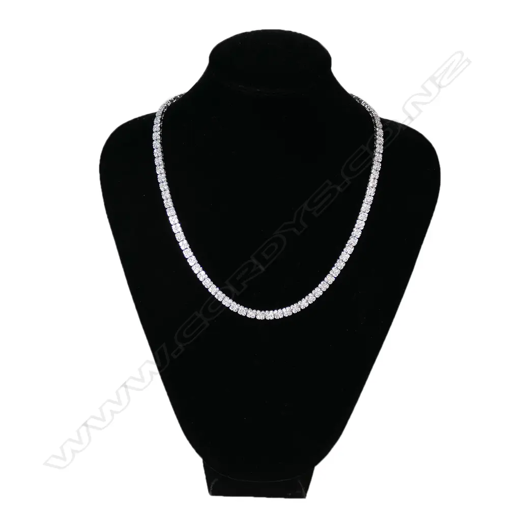 An impressive 18ct white gold and multi diamond fully set necklace, Image 1++
