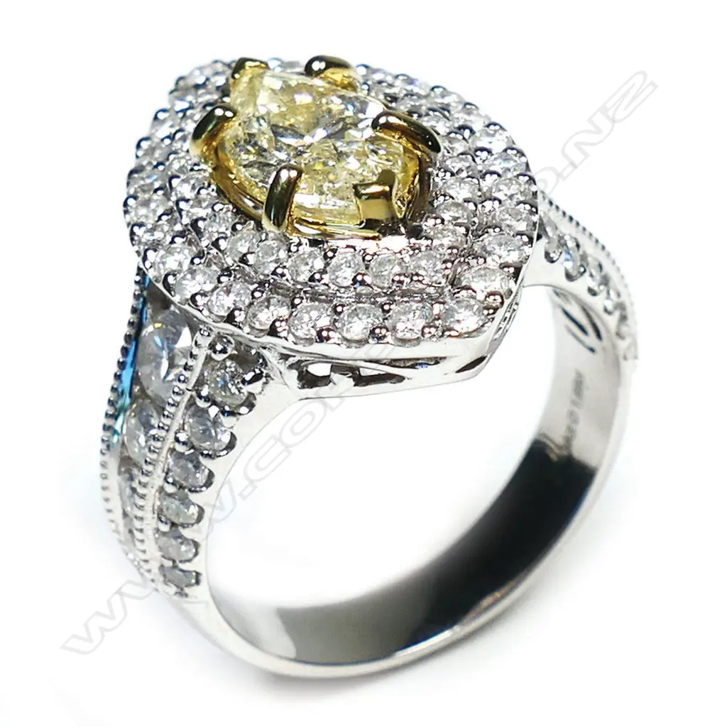 A 14ct gold and diamond cluster cocktail ring, Image 1++