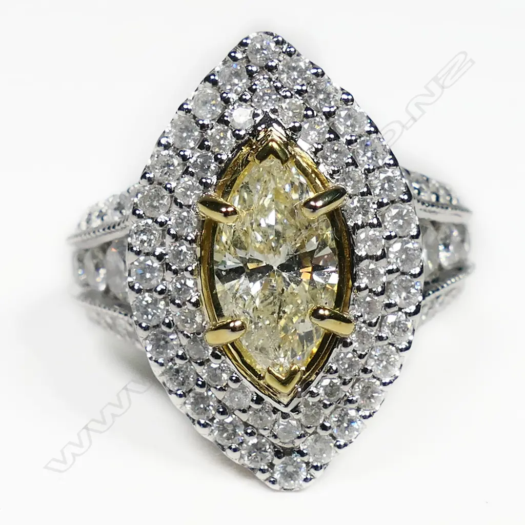 A 14ct gold and diamond cluster cocktail ring, Image 1++