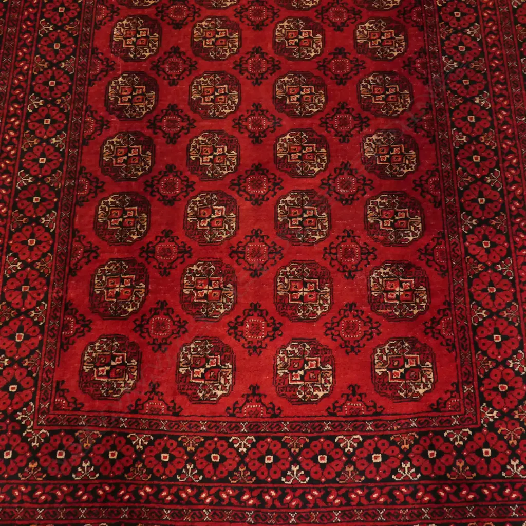A fine hand-knotted Waziri carpet, Image 1++