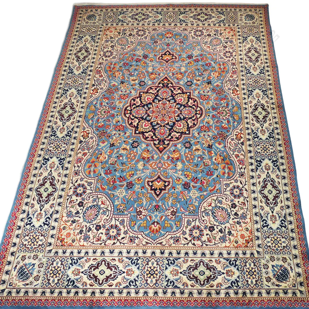 A very fine silk and wool Tabriz carpet, Image 1++