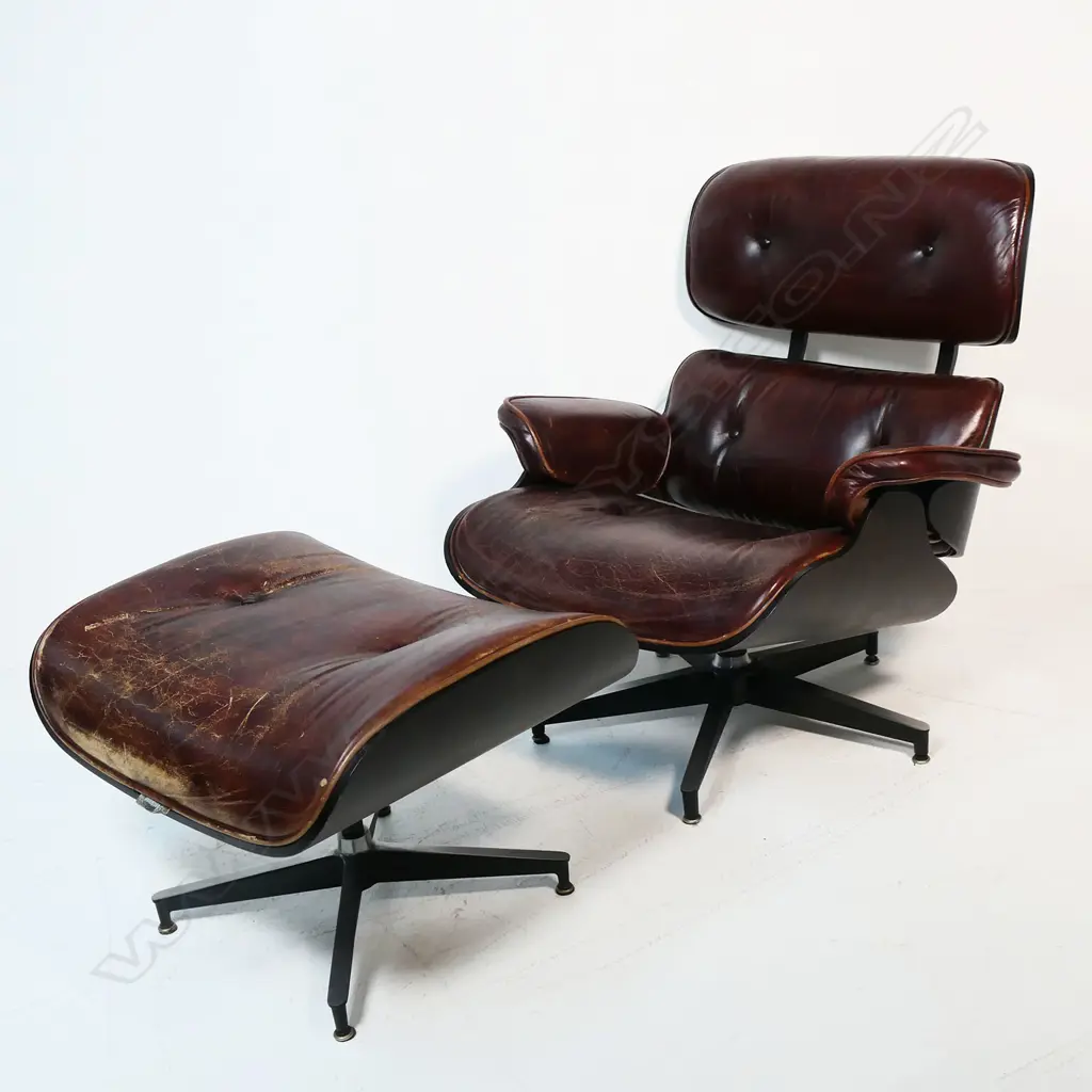 A modern Eames-inspired 'Artsome' lounge chair and ottoman, Image 1++