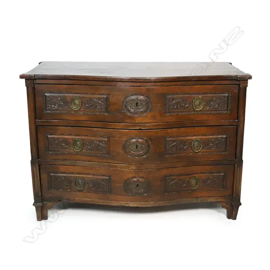 A late 18thC Italian Piedmontese serpentine commode,