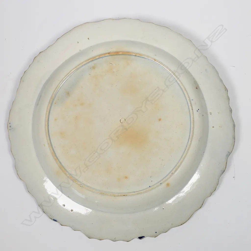 An 18thC English pearlware plate Image 1++