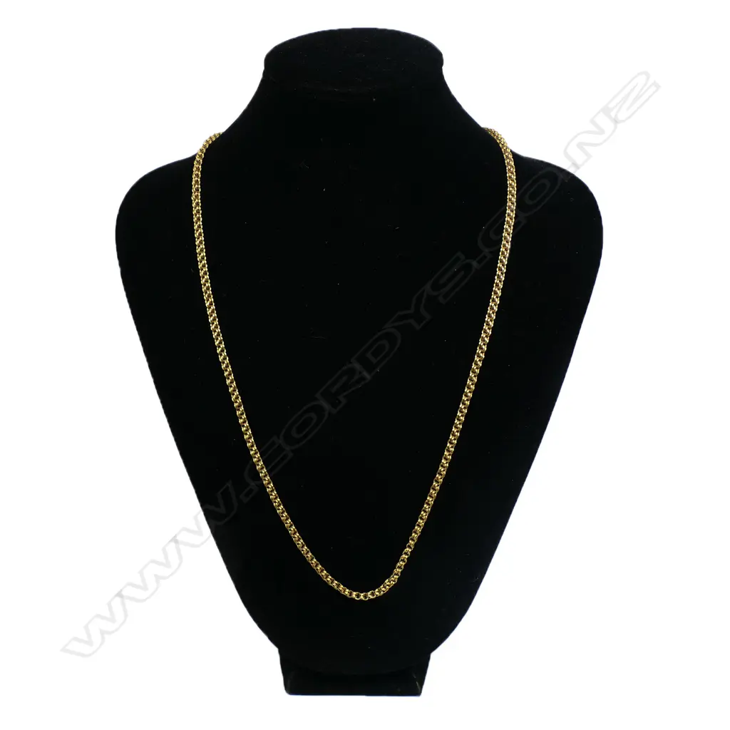 A gold chain - small double ring links with spring clasp. Testing as 9-14ct. 9gms. Image 1++