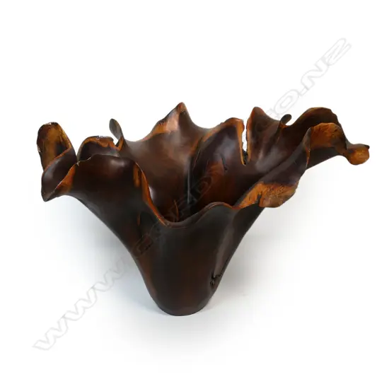 A large burl centre piece - polished with a good grain. 900 x 650mm.