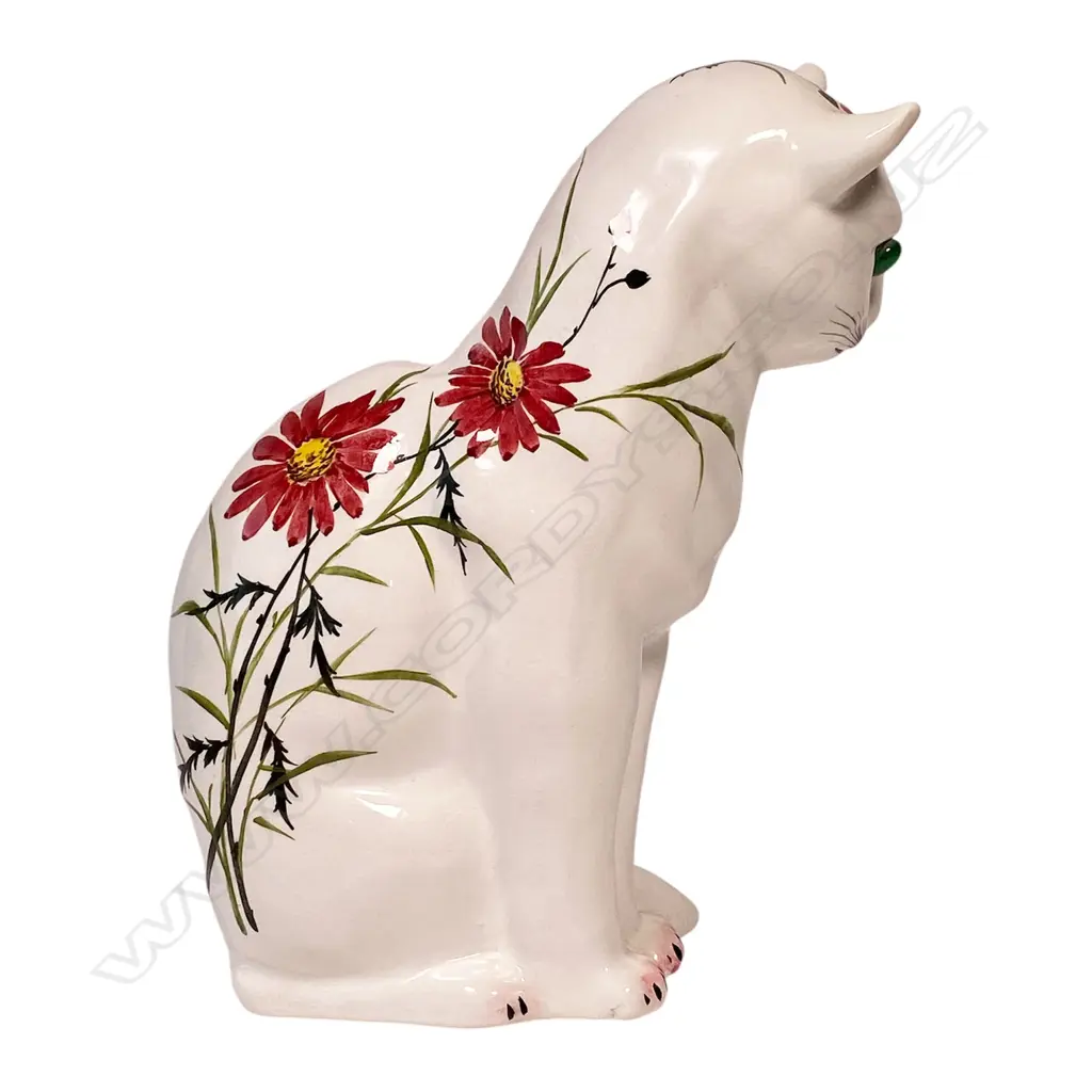 Plichta London Wemyss ware pottery seated cat, Image 1++