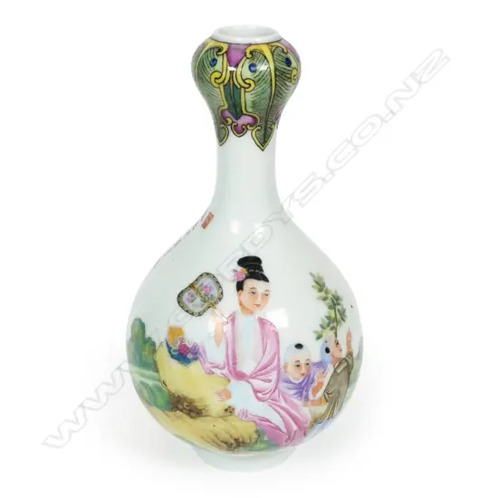 A Chinese porcelain famille rose bud vase,