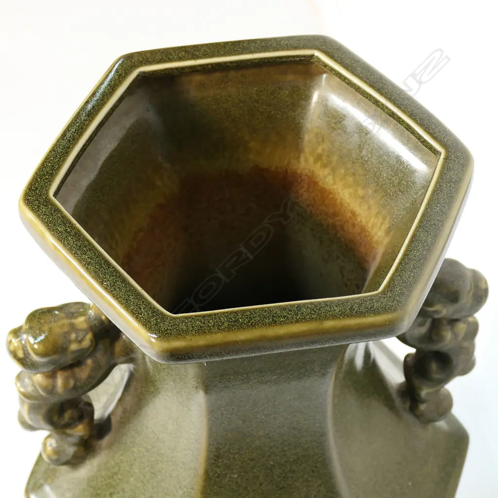 A large Chinese hexagonal tea dust glazed vase, Image 1++
