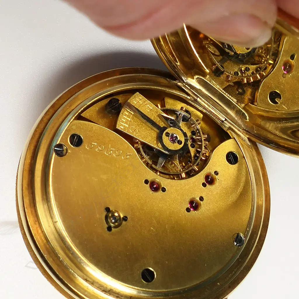 An 18ct gold half hunter pocket watch, Image 1++