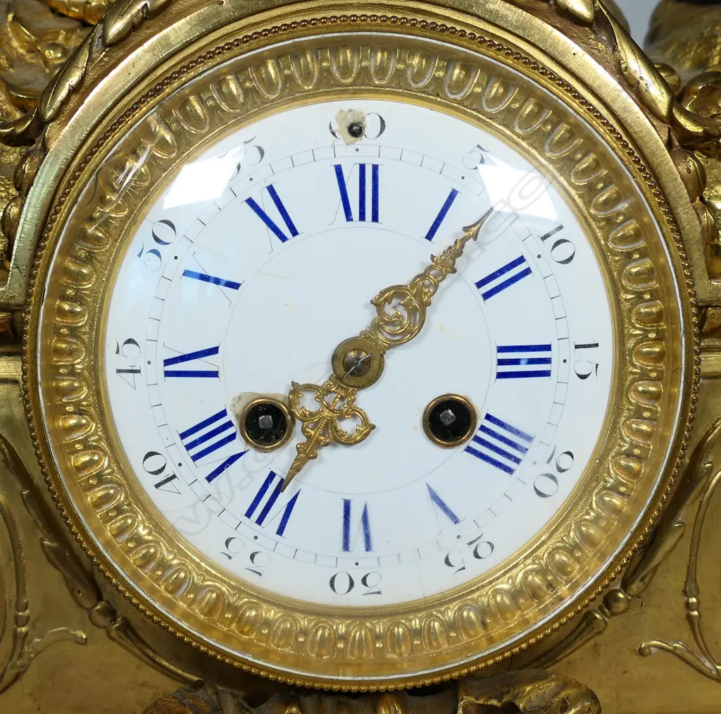 A monumental cased 19thC French mantel clock, Image 1++