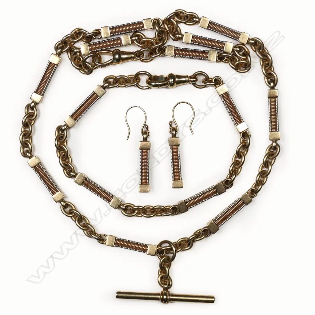 A 9ct gold antique style fob chain, bracelet and earring set, Image 1++