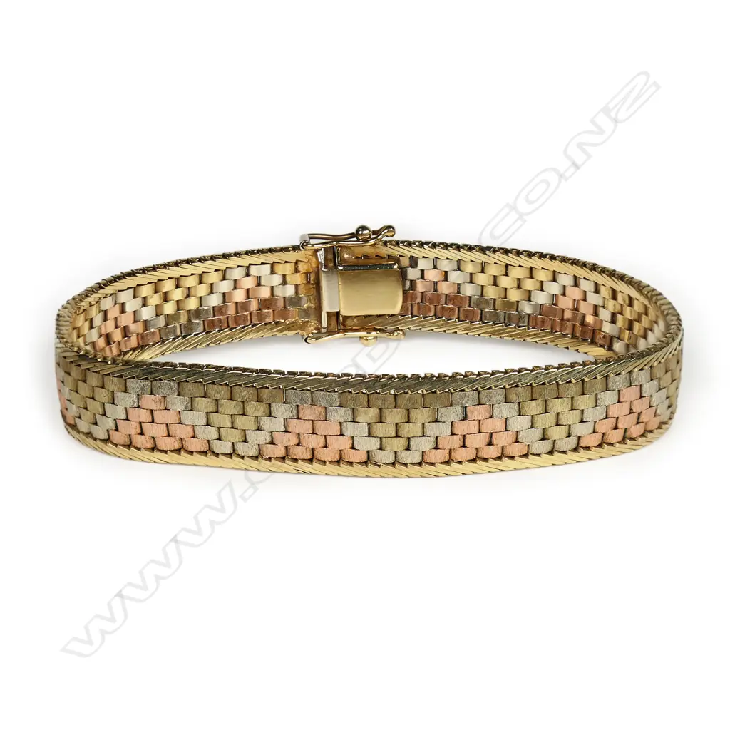 A 1970's 9ct three colour gold bracelet, Image 1++