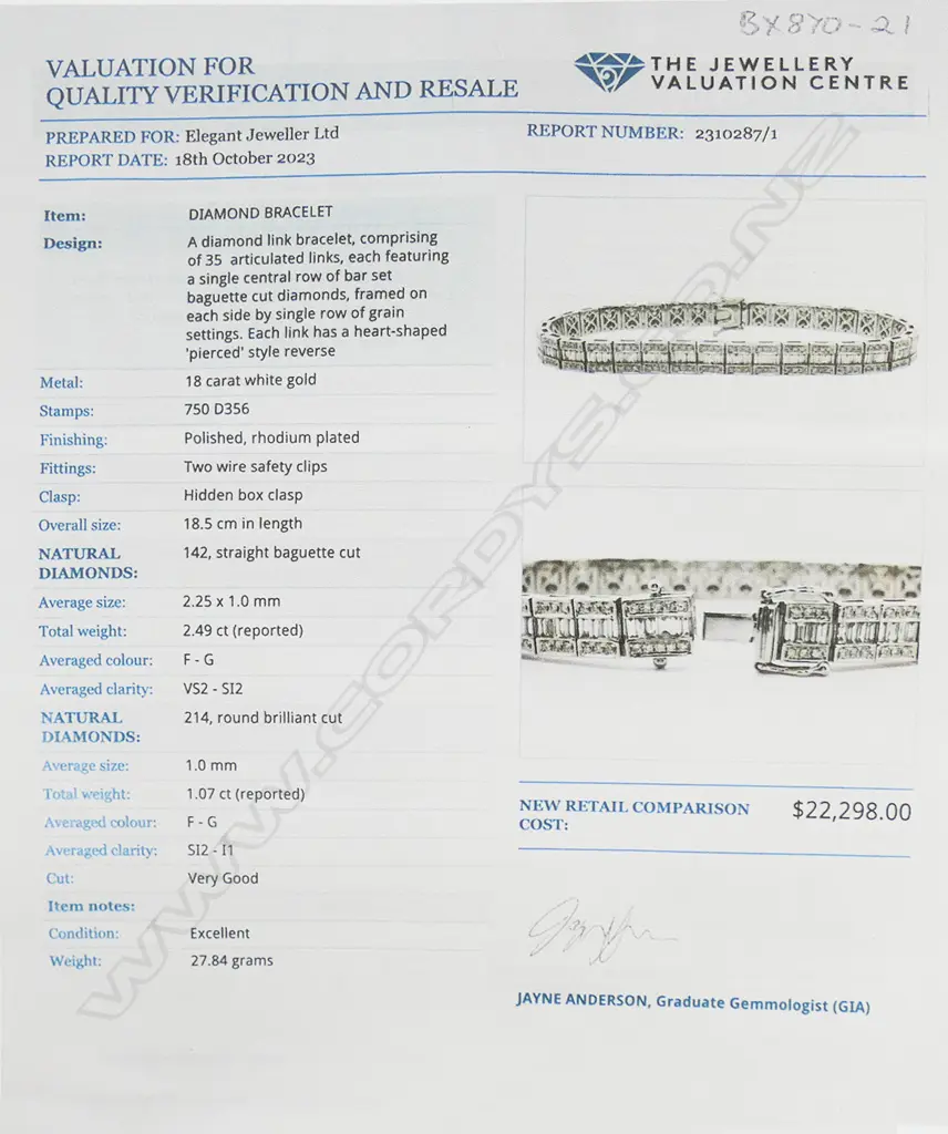 An 18ct white gold and diamond bracelet, Image 1++