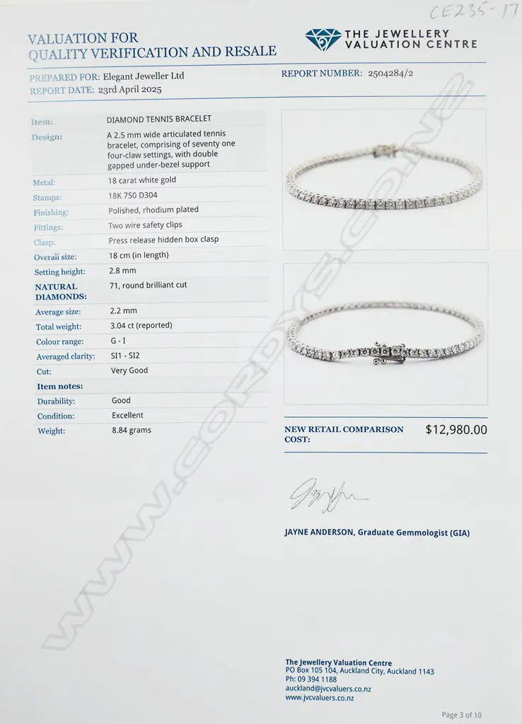An 18ct white gold and diamond tennis bracelet, Image 1++
