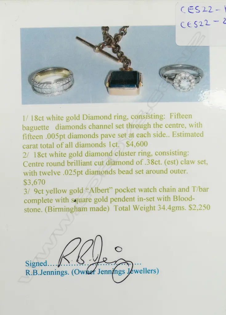 An 18ct white and diamond dress ring, Image 1++