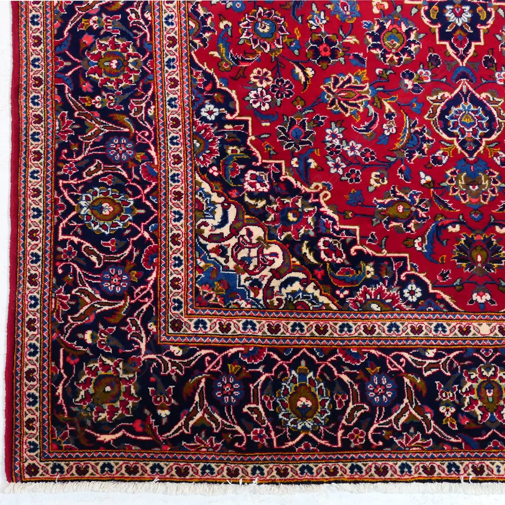 A fine hand-knotted Kashan carpet, Image 1++