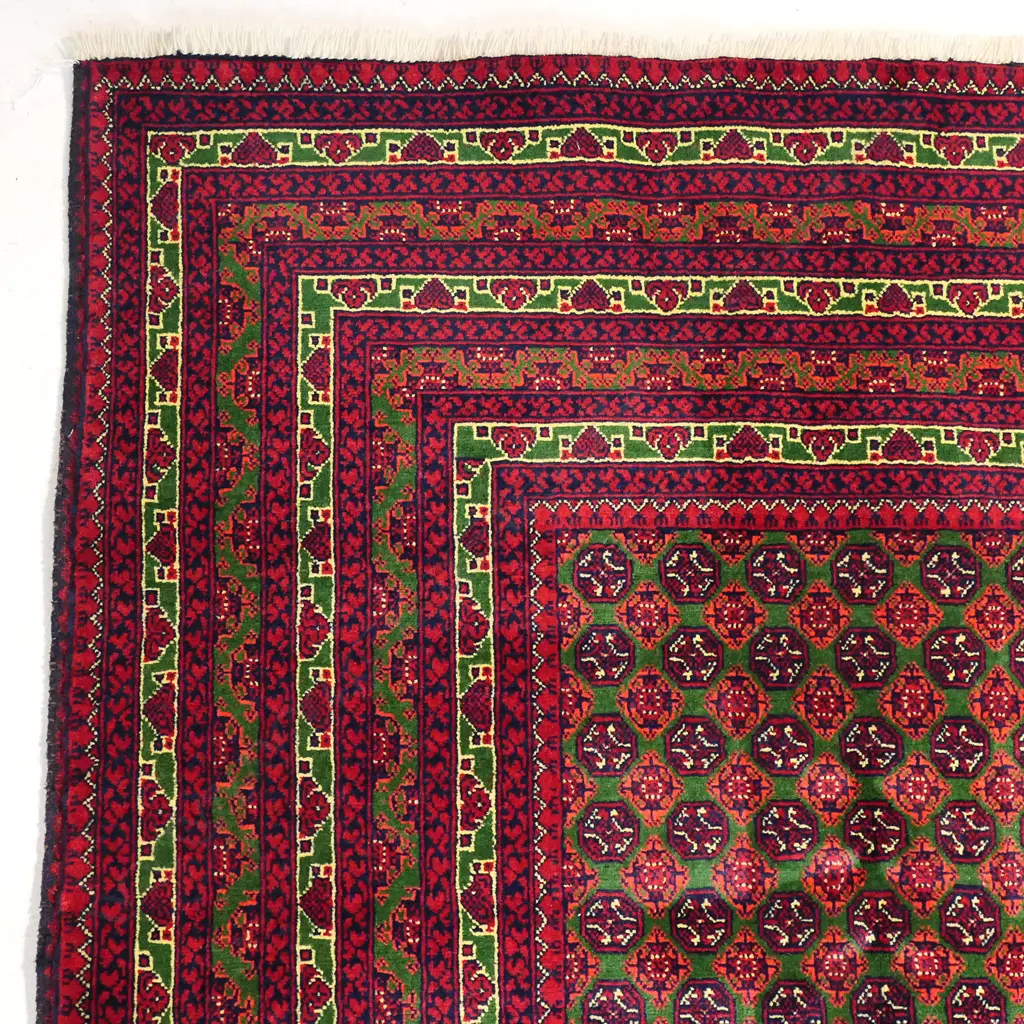 A fine hand-knotted Turkman carpet, Image 1++