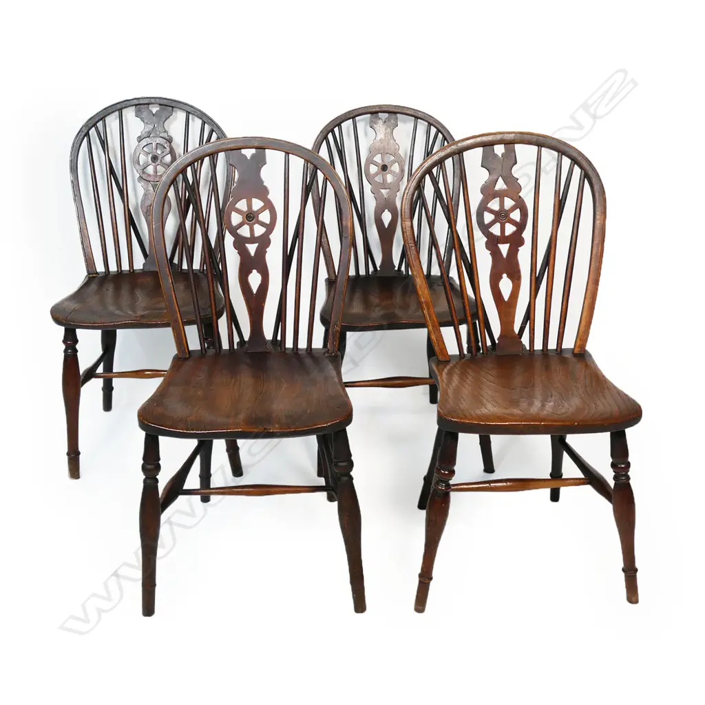 A set of four 19thC elm wheelback dining chairs, Image 1++