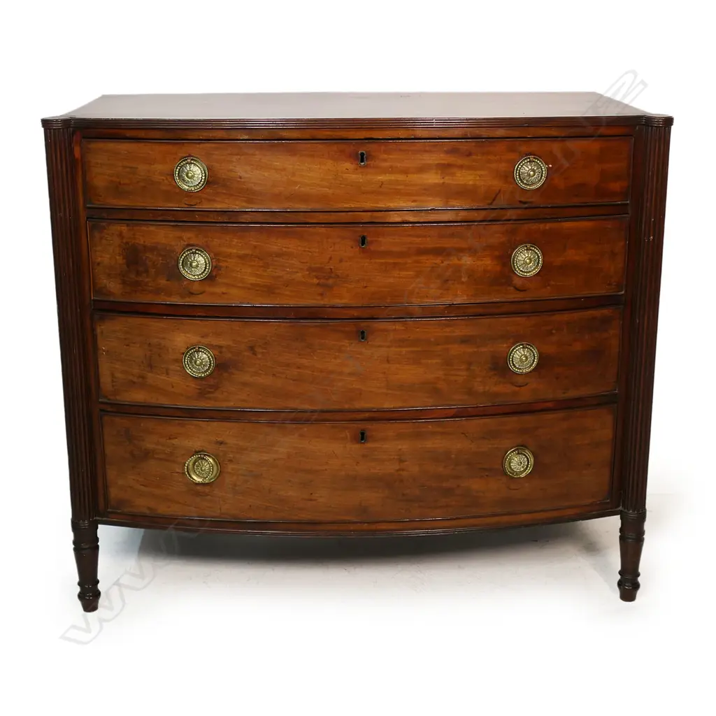 A late Georgian mahogany bowfront four drawer chest, Image 1++