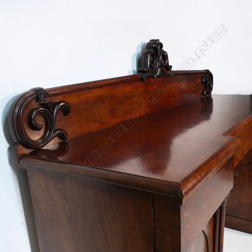 A William IV flame mahogany twin pedestal breakfront sideboard, Image 1++