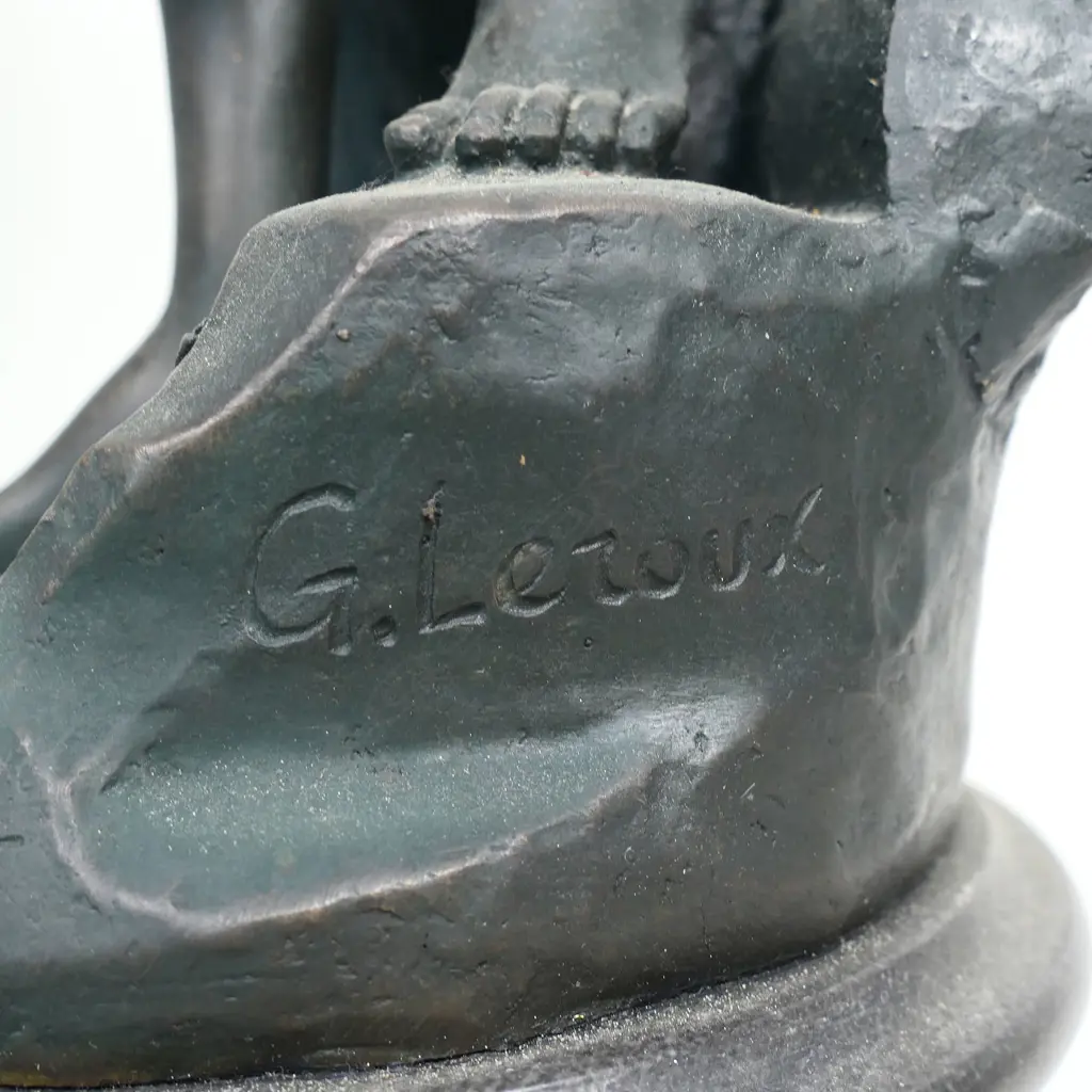 An antique style bronze of a female water carrier, Image 1++