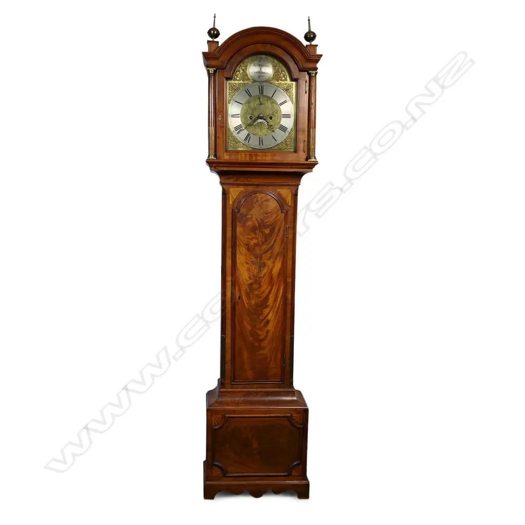 A George III mahogany long case clock, Image 1++