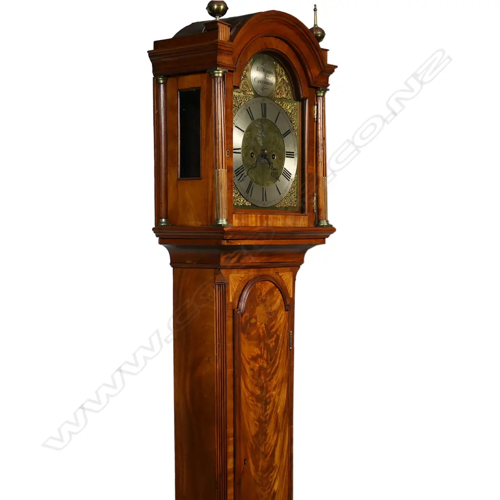 A George III mahogany long case clock, Image 1++