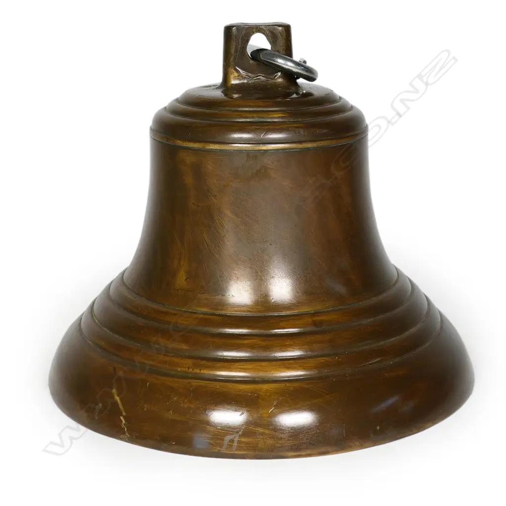 A vintage large bronze bell, Image 1++