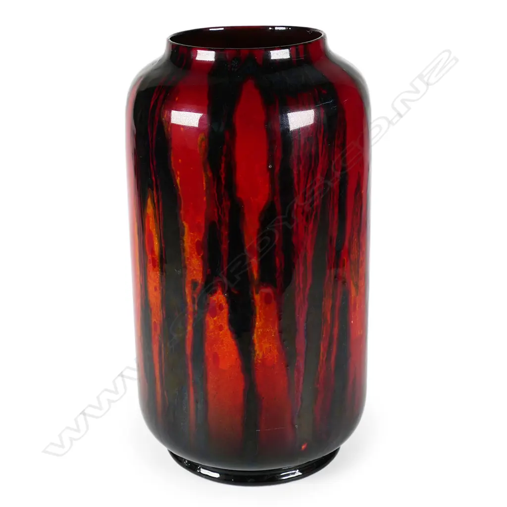 A Royal Doulton Sung glaze vase, Image 1++