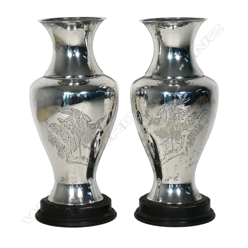 A pair of large vintage Chinese silver baluster vases, Image 1++